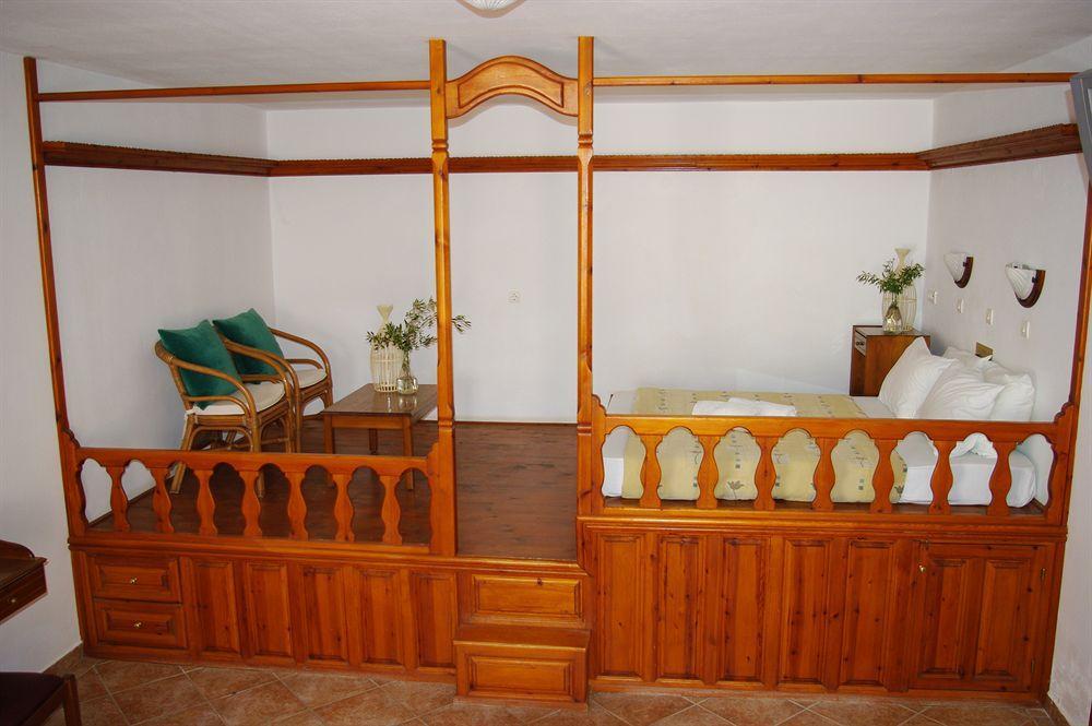 Astron Hotel Karpathos Bagian luar foto