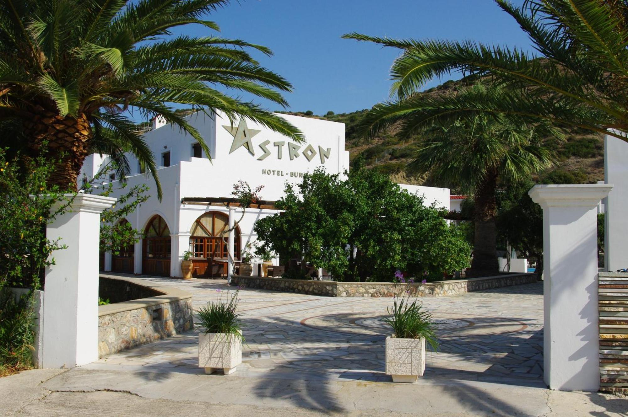 Astron Hotel Karpathos Bagian luar foto
