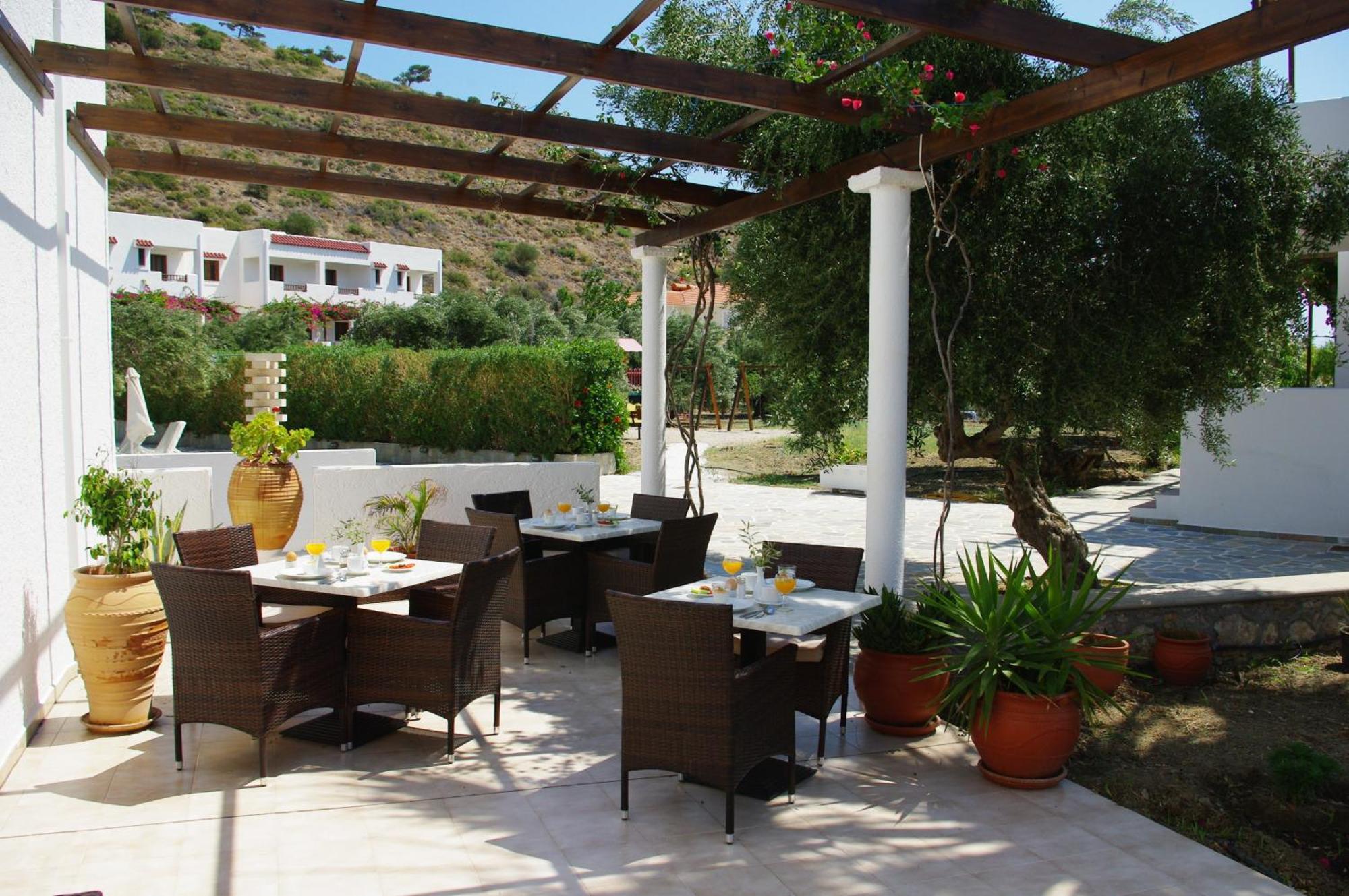 Astron Hotel Karpathos Bagian luar foto