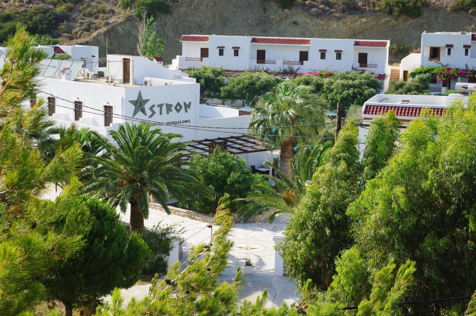 Astron Hotel Karpathos Bagian luar foto