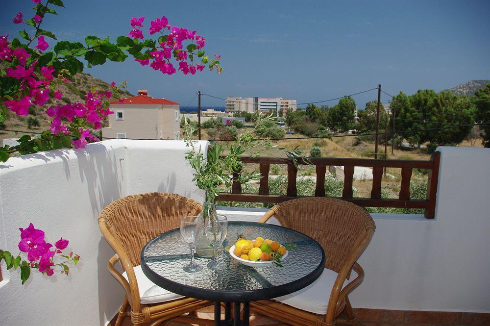 Astron Hotel Karpathos Bagian luar foto