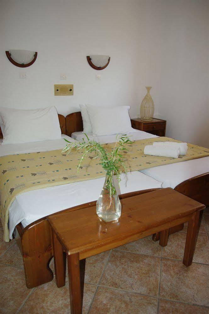 Astron Hotel Karpathos Bagian luar foto